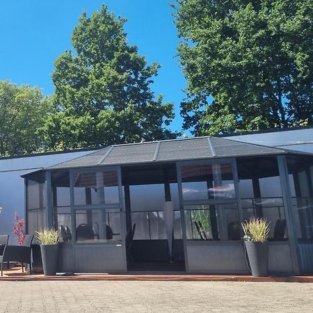 Bennetts Restaurant Und Hotel Wittingen Exterior photo